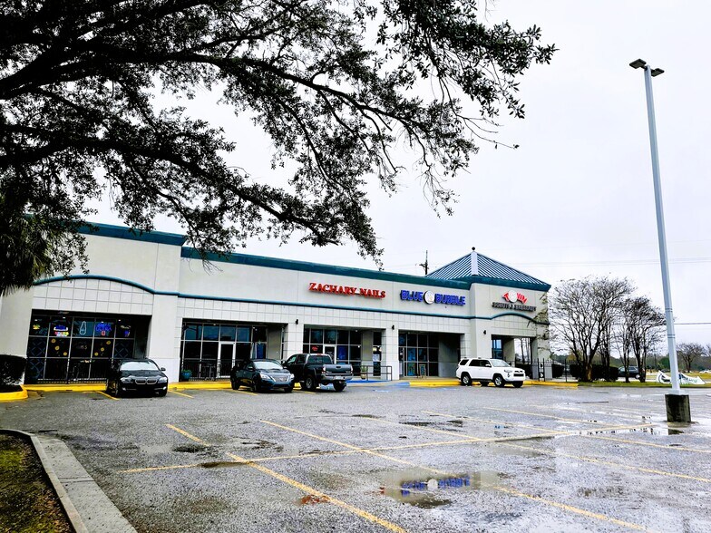 More Photos Of 5810 Main St, Zachary Unknown For Lease