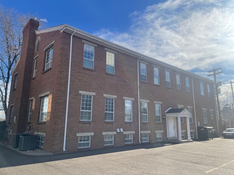 More Photos Of 2109 S Wadsworth Blvd, Lakewood Office For Lease