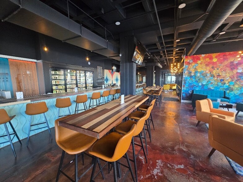 More Photos Of 300 E Washington St, Syracuse Apartments For Lease