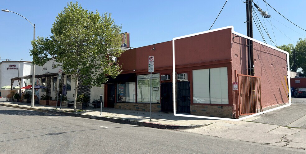 More Photos Of 5990 1/2 W Pico Blvd, Los Angeles Storefront For Lease