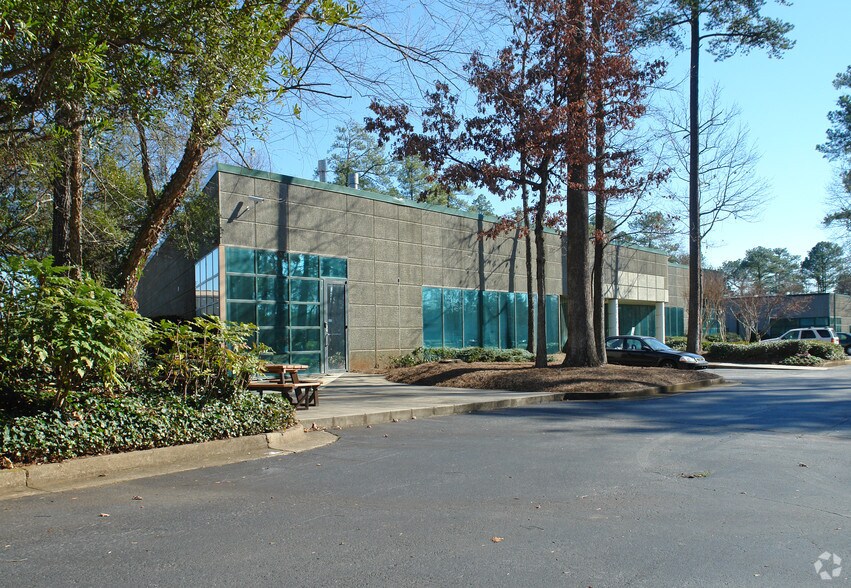 More Photos Of 3155 Northwoods Pl, Peachtree Corners Office For Sale