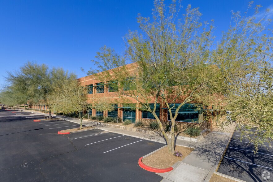 More Photos Of 8324 E Hartford Dr, Scottsdale Office For Lease