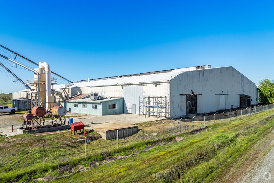 Primary Photo Of 1980 Kusel Rd, Oroville Manufacturing For Lease