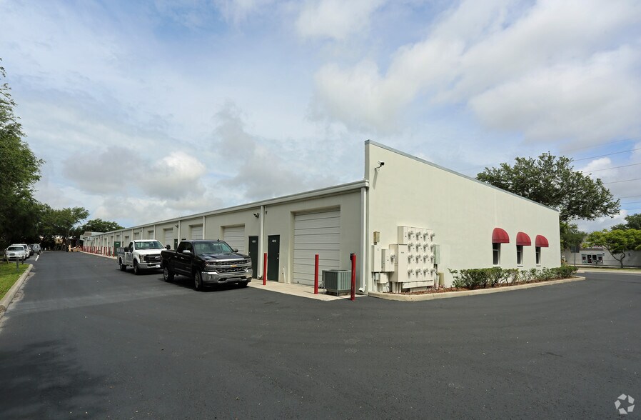 More Photos Of 4582-4612 Ashton Rd, Sarasota Warehouse For Lease
