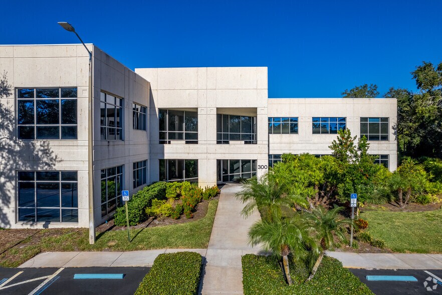 More Photos Of 300 Park Place Blvd, Clearwater Office For Lease