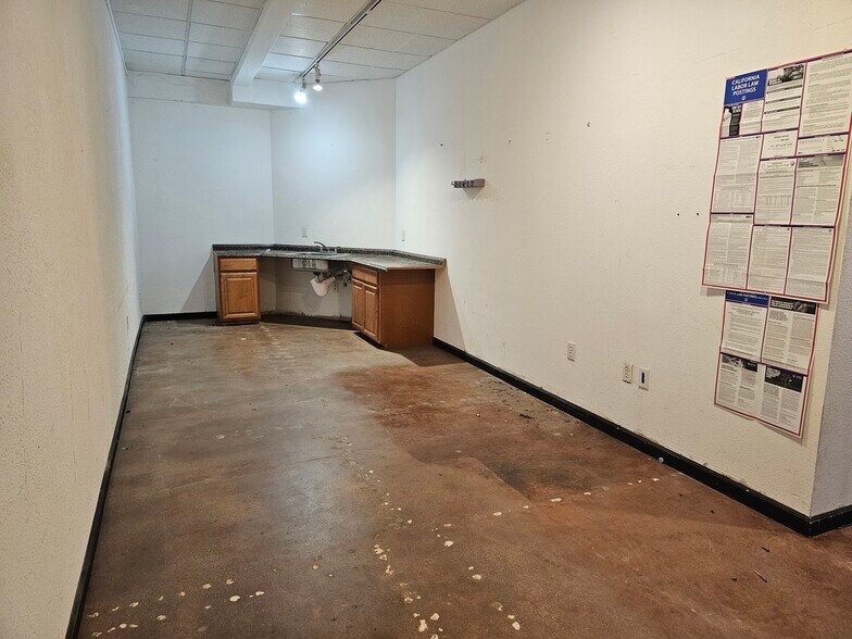 More Photos Of 912-950 41st Ave, Santa Cruz General Retail For Lease