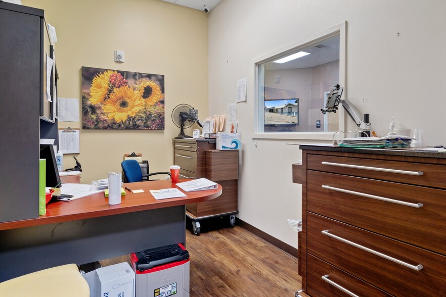 More Photos Of 311 NE 4th Ave, Crystal River Healthcare For Lease