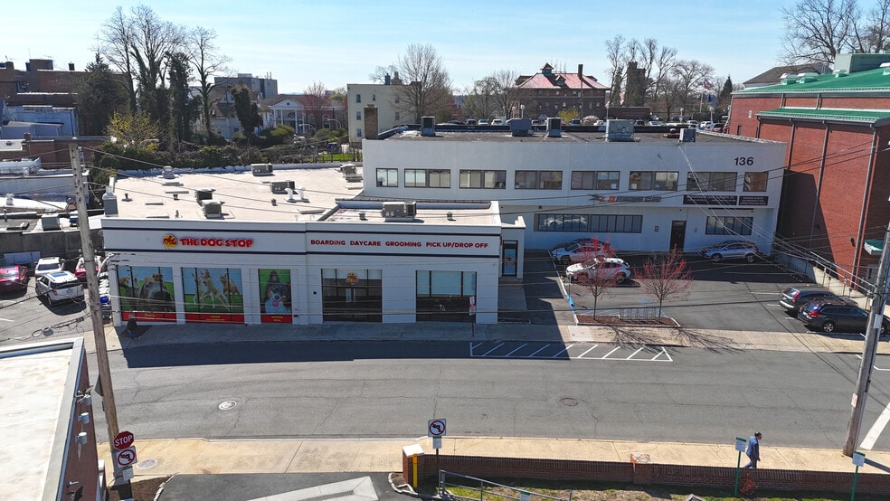 Primary Photo Of 124 Palmer Ave, Mamaroneck Storefront For Sale