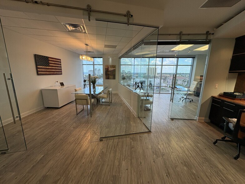 More Photos Of 320 1st St N, Jacksonville Beach Office Residential For Sale