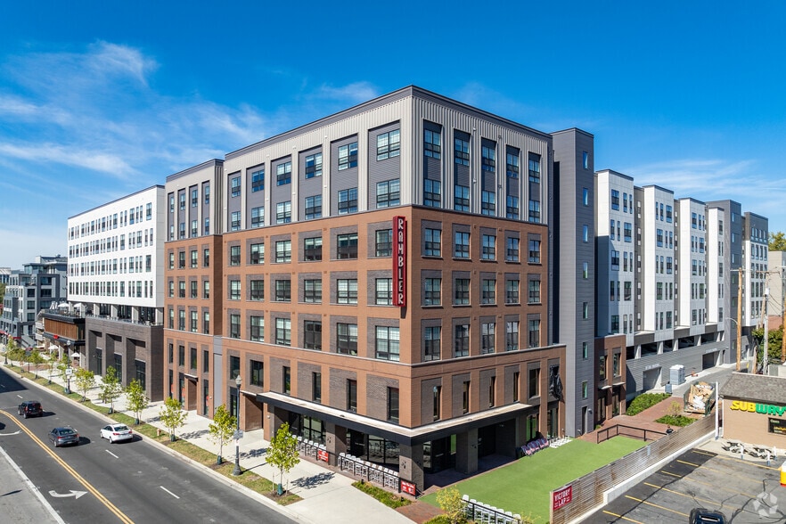 Primary Photo Of 222 W Lane Ave, Columbus Apartments For Lease