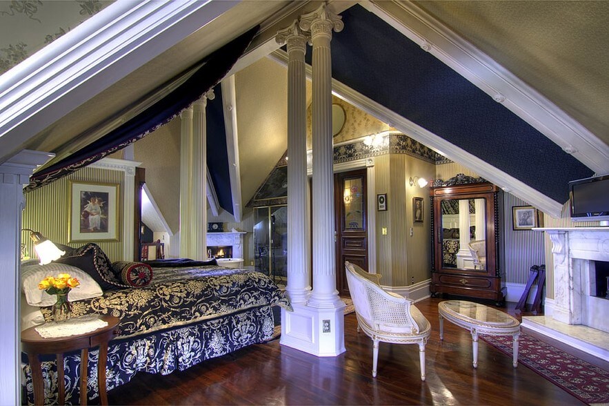More Photos Of 400 Berding St, Ferndale Hospitality For Sale