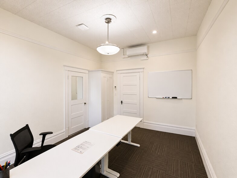 More Photos Of 318 S B St, San Mateo Storefront For Lease