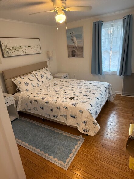 More Photos Of 19 W Shore Dr, Clinton Specialty For Sale