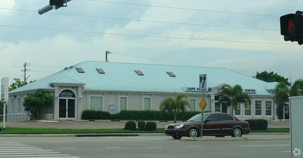 More Photos Of 331 Cape Coral Pky W, Cape Coral Medical For Lease
