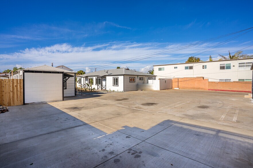 More Photos Of 134-138 5th Ave, Chula Vista Apartments For Sale