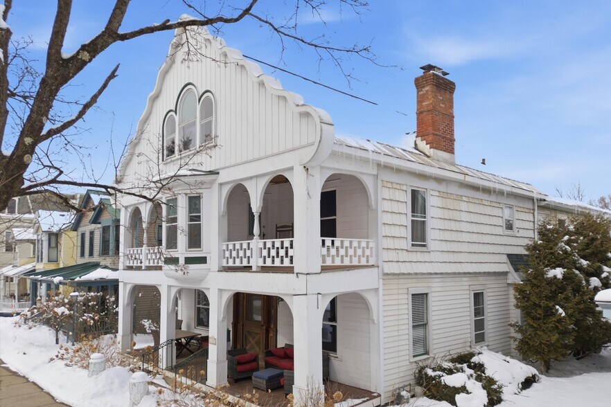 More Photos Of 149 Union Ave, Saratoga Springs Hospitality For Sale