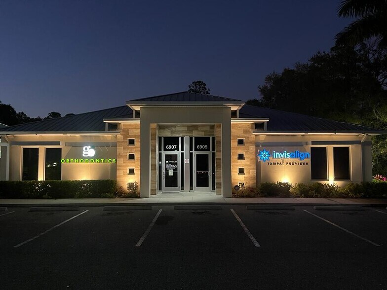 More Photos Of 6905-6907 W Waters Ave, Tampa Medical For Sale