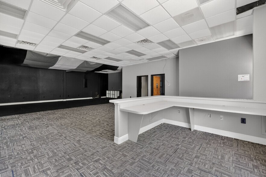More Photos Of 1314 Sumter St, Leesburg Medical For Sale