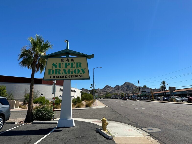 More Photos Of 1212 E Northern Ave, Phoenix Storefront For Sale