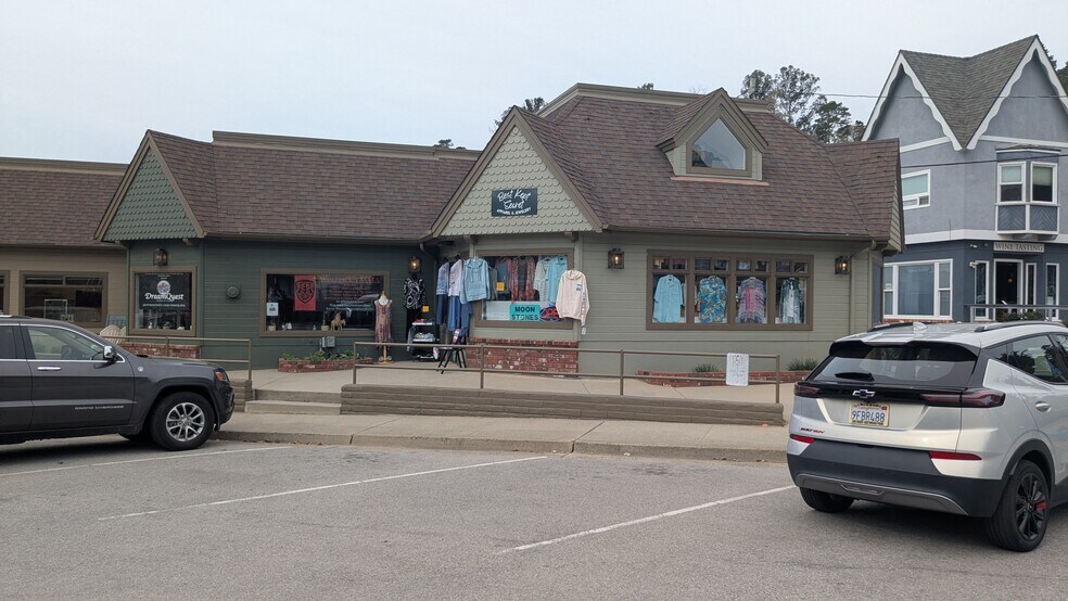 More Photos Of 801 Main St, Cambria Storefront For Sale