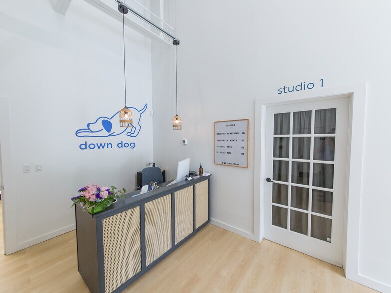 More Photos Of 51 Sweeten Creek Rd, Asheville Freestanding For Lease