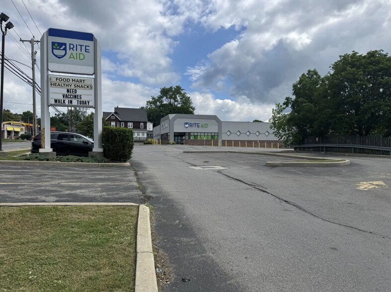 Primary Photo Of 149 Market St, Amsterdam Drugstore For Lease