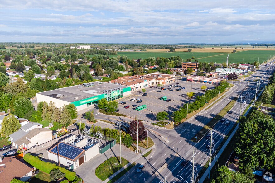 More Photos Of 896-900 Greenbank Rd, Ottawa Unknown For Lease