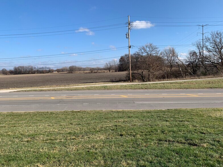 More Photos Of 1 & 2 BOOMBAH Blvd, Yorkville Land For Sale