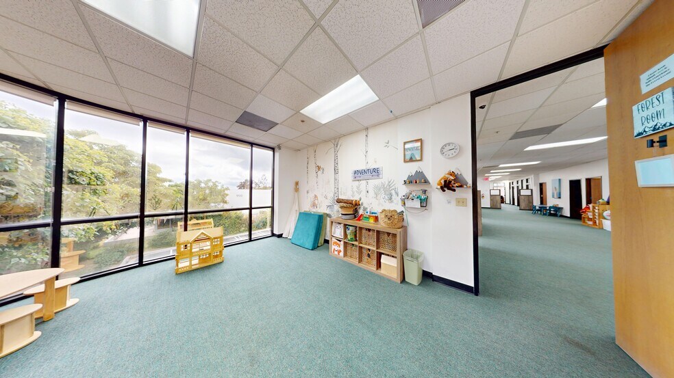 More Photos Of 1000 Calle Amanecer, San Clemente Light Manufacturing For Sale