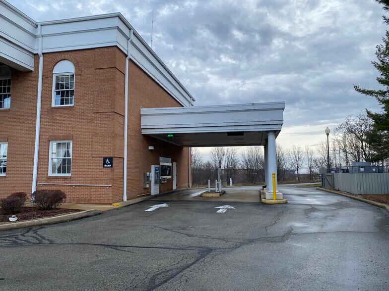 More Photos Of 2640 Monroeville Blvd, Monroeville Bank For Sale