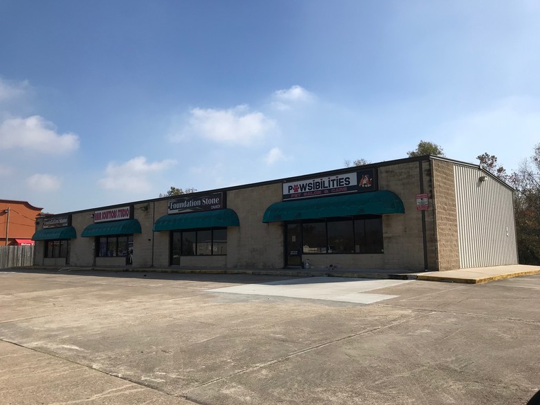 More Photos Of 10611 Fm-1764, Santa Fe Unknown For Lease