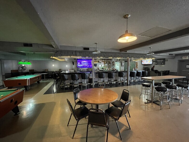 More Photos Of 12550 Airport Hwy, Swanton Bar For Sale
