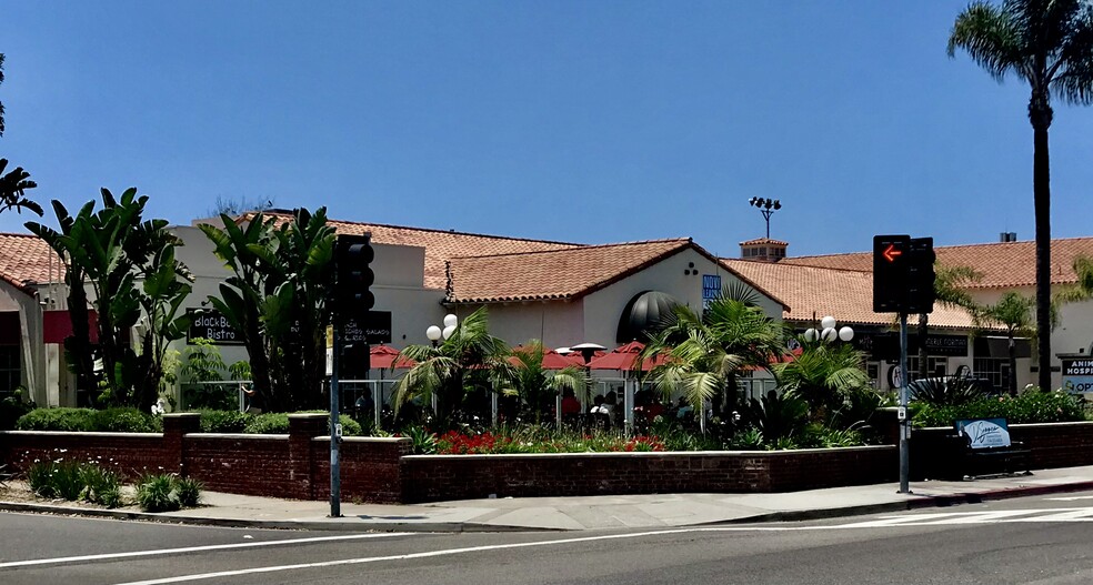 Primary Photo Of 1190-1198 Pacific Coast Hwy, Seal Beach Freestanding For Lease