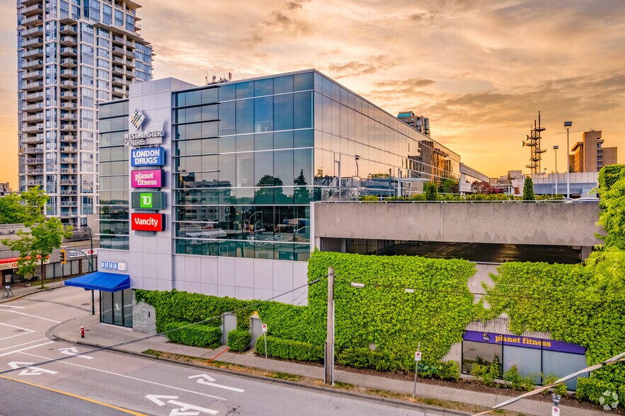 More Photos Of 555 Sixth St, New Westminster Medical For Lease