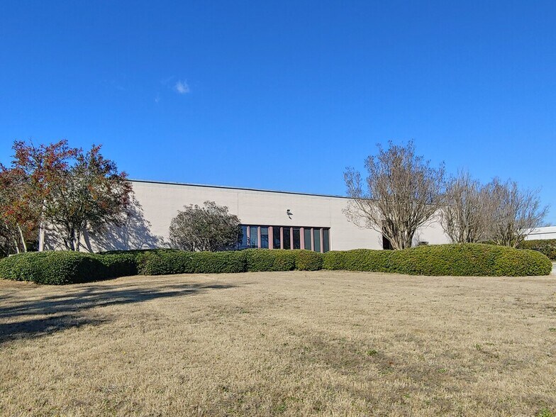More Photos Of 909 Market St, Wilmington Office For Lease