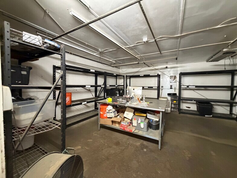 More Photos Of 20180 Spence Rd, Salinas General Retail For Sale