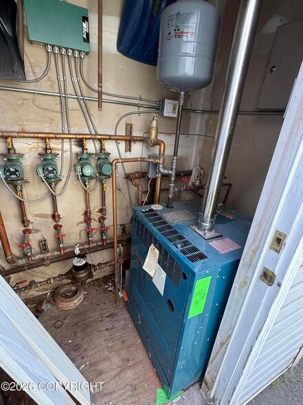 More Photos Of 1075 Eagle St, Anchorage Multifamily For Sale