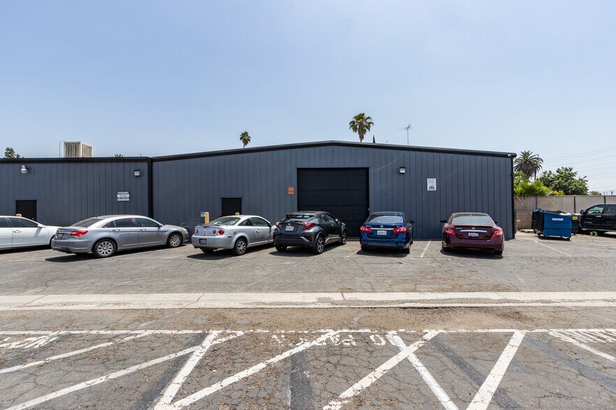 More Photos Of 448 S Pershing Ave, San Bernardino Warehouse For Sale