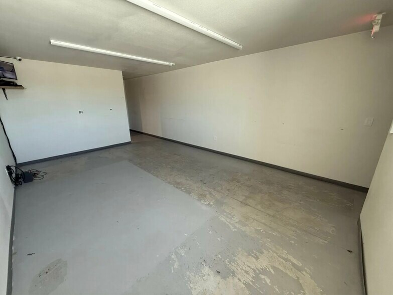 More Photos Of , Seguin Industrial For Sale