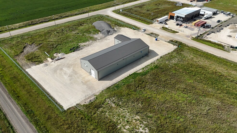 More Photos Of 119 Froese, Headingley Manufacturing For Sale