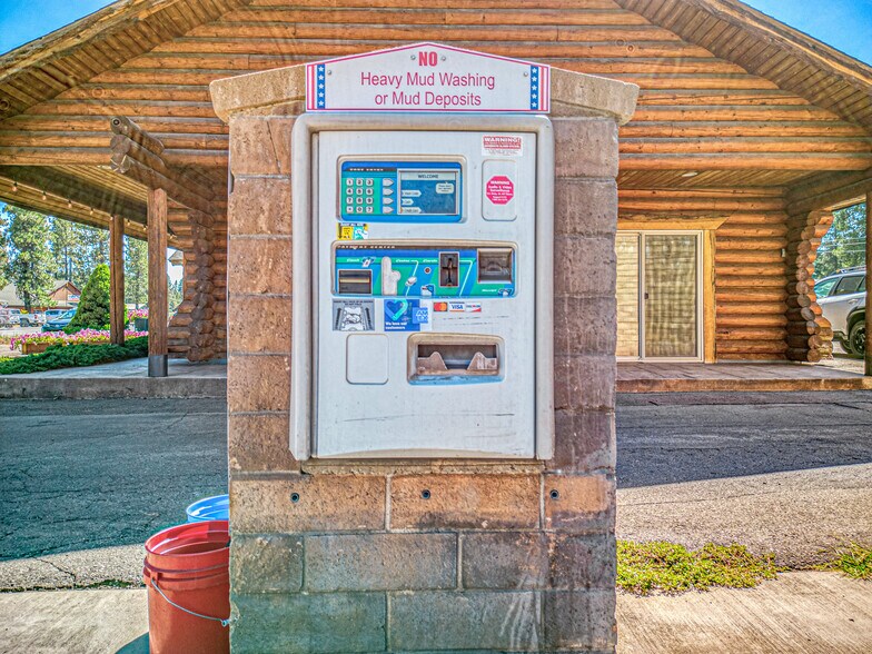 More Photos Of 640 Main Street, Chester Carwash For Sale