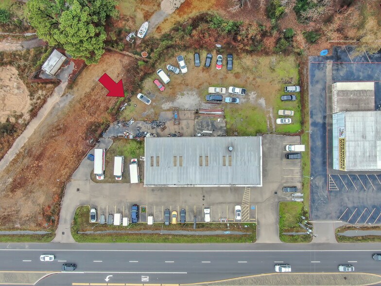 More Photos Of 3050 Farm To Market 2920 Rd, Spring Auto Repair For Sale