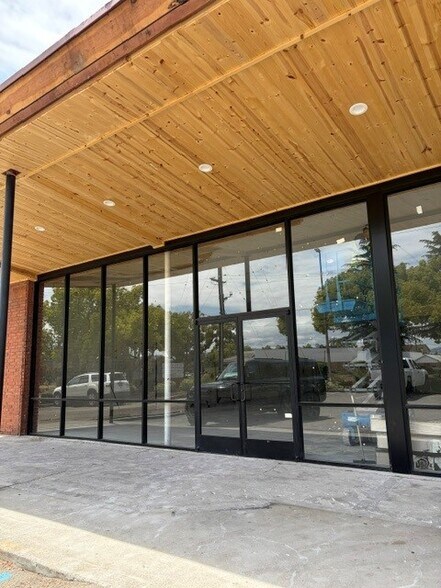 Primary Photo Of 2558 Old 1st St, Livermore Freestanding For Lease