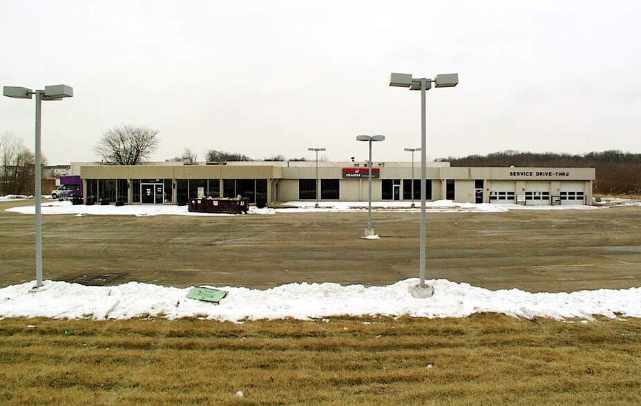 More Photos Of 2175 E New York St, Aurora Auto Dealership For Sale
