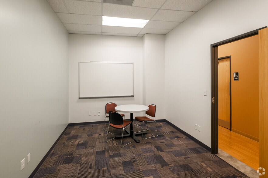 More Photos Of 2200 S Monaco Pky, Denver Storefront For Lease