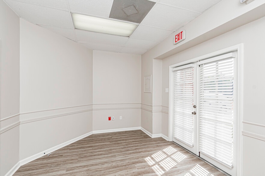 More Photos Of 7423 Picardy Ave, Baton Rouge Medical For Lease