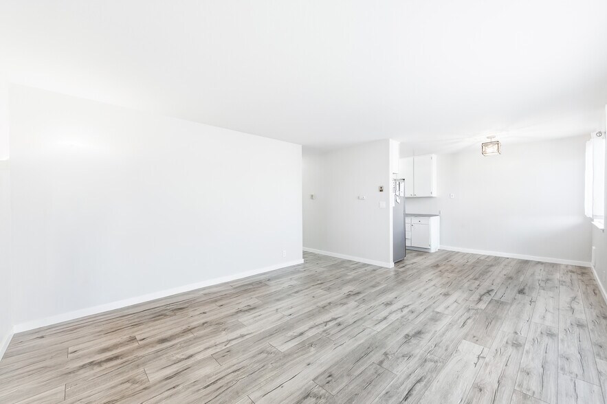 More Photos Of 528 Grand Ave, South San Francisco Apartments For Sale