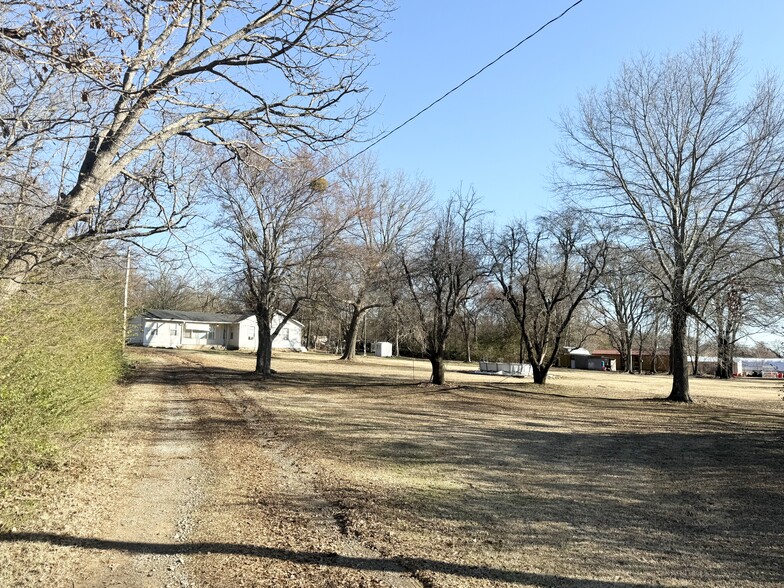 More Photos Of 1937 S Old Highway 69, Mcalester Land For Sale