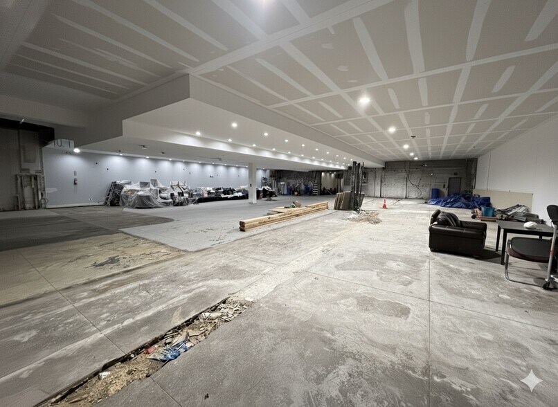 More Photos Of 2179 Clarendon Rd, Brooklyn Light Distribution For Lease