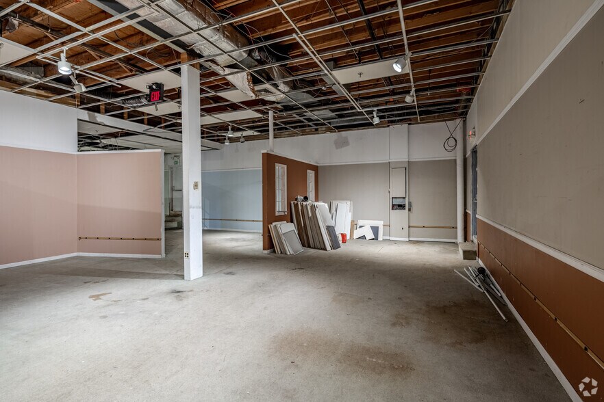 More Photos Of 55 Ridge Rd, North Arlington Storefront For Sale